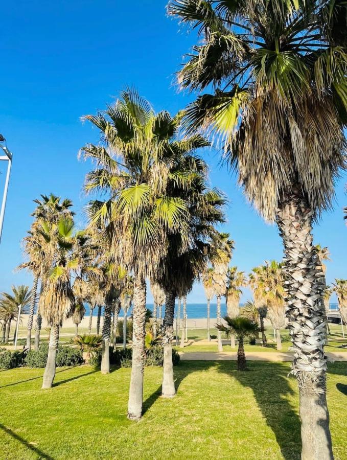 Yacht Hotel Barcelona Sant Adria de Besos Luaran gambar